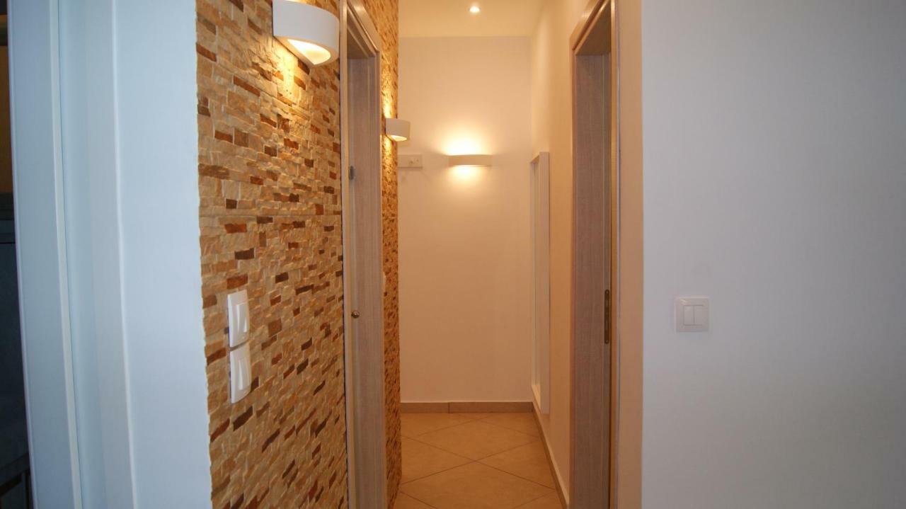 Brand New Luxury Apartment Salonicco Esterno foto
