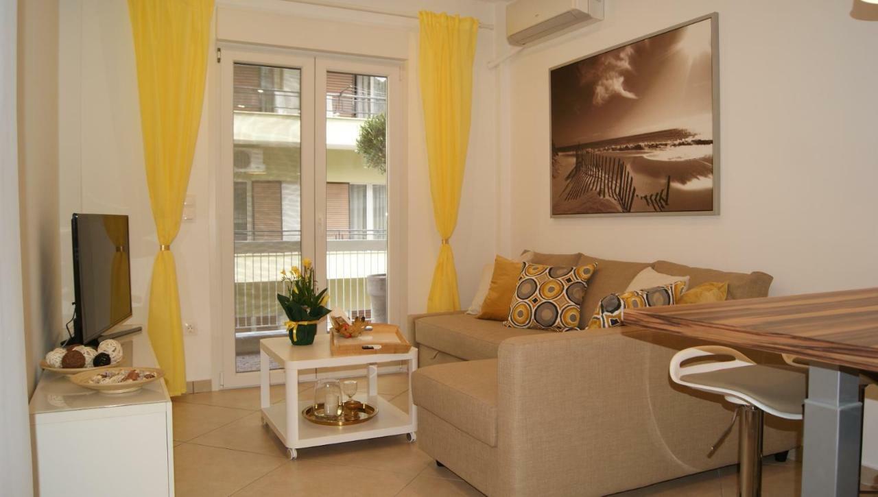 Brand New Luxury Apartment Salonicco Esterno foto